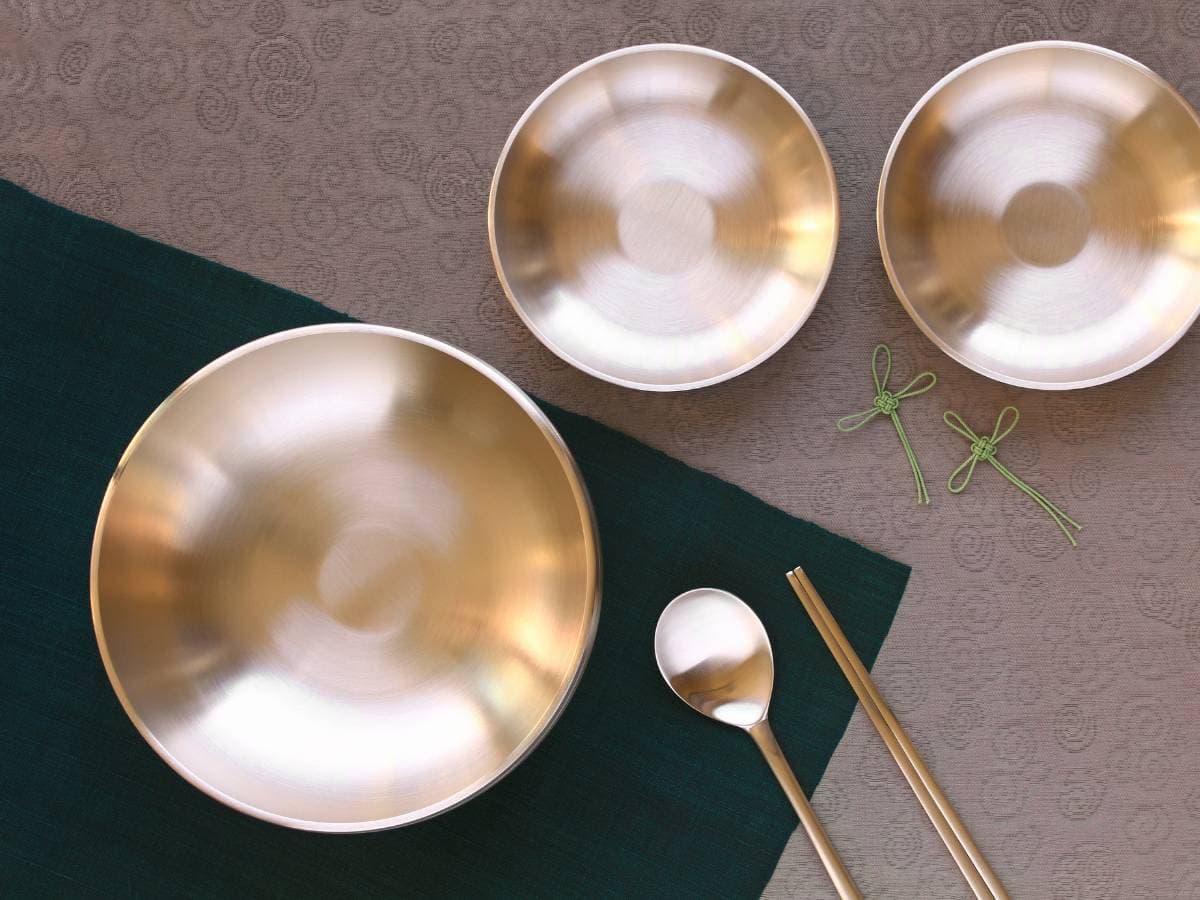 Korean metal tableware